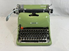 Olivetti Graphika 1957-1959 Rare Typewriter