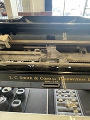 CORONA STANDARD FLAT TOP TYPEWRITER (1930’S) W/ CASE (1113238)
