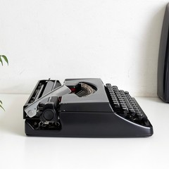 Brother 220 deluxe Typewriter | 1970s | Working | Black | Serviced UPS 3-Day