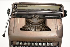 Smith Corona Silent-Super Portable Typewriter 1954 Vintage Mid Century w/ Case