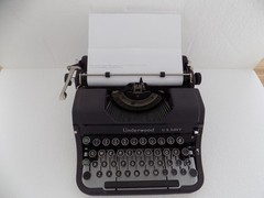 Underwood Universal U.S. Navy MILL Typewriter, 1941, Read Description