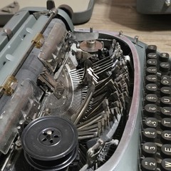 1958 AMC Alpina SK24 Typewriter West Germany with The Case