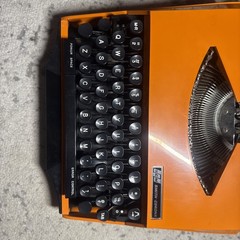 Excellent Condition WORKING Smith Corona Ghia Super G Portable Orange Typewriter