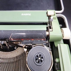 Royal Sabre Typewriter 1979 Portable Vintage Green MCM Retro w/Case+Cover✅