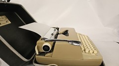 Smith-Corona Coronet Automatic 10 Electric Typewriter with Case Tested *WORKING*