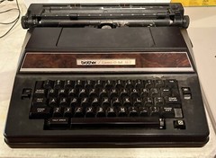 Brother Model 7300 Correct-O-Ball XL-1 Electric Typewriter