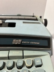 Vintage 1970’s SMITH CORONA CORONET SUPER 12 Electric Typewriter Not Working
