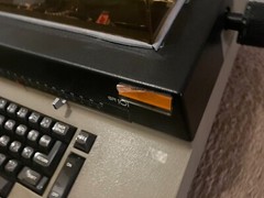 Vintage Sperry Remington Rand SR101 Electric Typewriter for collection