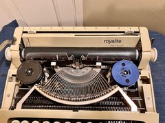 1966 Royal Royalite Portable Typewriter – Made in Holland – Works Well