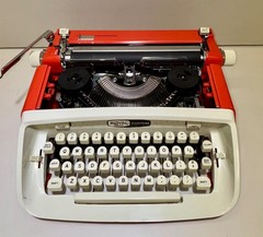 Antique 1965 Red Royal Custom Vintage Typewriter #GM 6309761