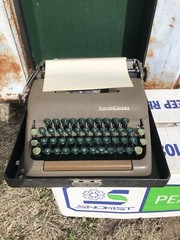 Vintage Smith Corona Clipper 5C Series manual Typewriter 1940’s -1950’s 1 owner