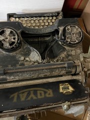 Antique ROYAL 10 Type Writer “A Project Piece” Grandmas Basement Over 70Yrs