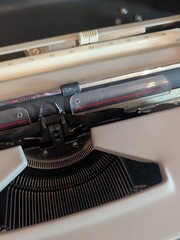 1964 Montgomery Ward Signature 513 Typewriter With Case