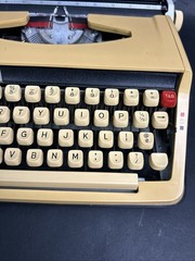 Vintage Brother Activator 800T Portable Manual Typewriter