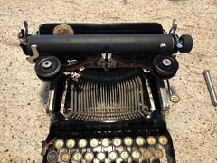 Corona Typewriter Company, Inc. No. 3 Typewriter Manual & Case