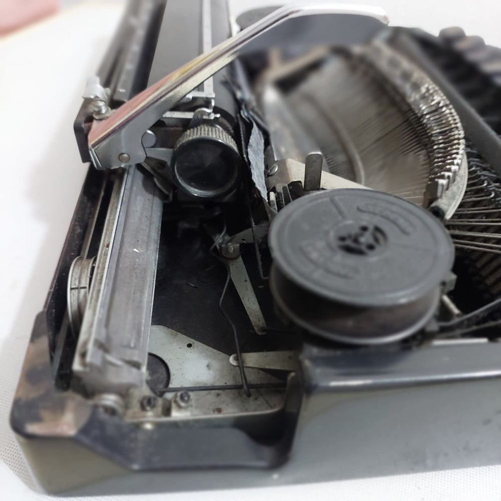 1970 original Japanese-made, solid as steel Silver Seiko typewriter