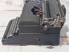 Antique 1938 Royal KMM Desktop “Magic Margin” Typewriter Works, Needs Service