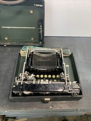 1917 Corona Personal Writing Machine Typewriter No. 3