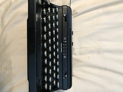 1936 Royal Portable Typewriter W/case, In Good Condition
