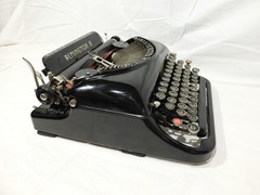 Remington Streamline Art Deco model 5 “Par” Glossy Typewriter Tested Works