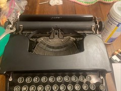 Vintage 1937 Corona Standard Flat-Top Portable Typewriter With Case & New Ribbon