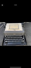 Vintage 1930’s Royal Model O Portable Typewriter Black 