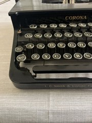 1937 Corona standard typewriter standard Glossy black Flat Top Beautiful
