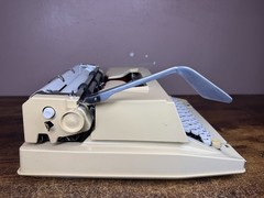 Nice! Serviced 1979 Hermes 3000 3rd Gen Boxy Vintage Portable Typewriter (Elite)
