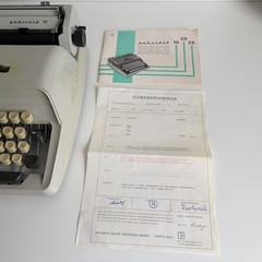 Triumph Gabriele 10 Typewriter | 1970s | Working |Serviced | UPS 3-Day to US/CAN