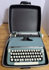 Smith Corona Super Sterling Vintage MCM Portable Typewriter Blue – SUPER NICE!