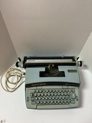 Vintage 1970’s SMITH CORONA CORONET SUPER 12 Electric Typewriter Not Working