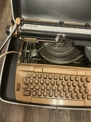 Smith Corona Coronet Super 12 Electric Typewriter & Case Tested