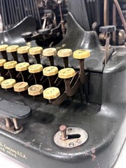 Antique Oliver No 5 Typewriter Standard Visible Batwing Writer USA 1906?