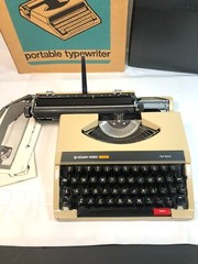 Typewriter, SILVER REED 750, working condition, made in Japan, antique item