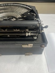 Vintage Beautiful 1938 Remington Rem-ette Portable Typewriter W/Case Very Nice
