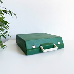 Olympia Traveller – Typewriter | 1970s | Working |Serviced – green