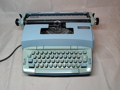 Vintage Smith Corona Coronet Automatic Typewriter Blue w/ Case For Parts Repair