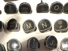 Lot of 50 Vintage 1940’s Royal Typewriter Tombstone Keys Glass Steampunk Art
