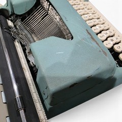 Typewriter Smith Corona Sterling Manual Portable Vintage Typewriter