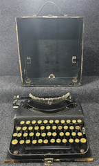 1922 Remington Portable Model 1 Typewriter Antique RARE Matte Black Crinkle
