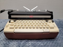 Vintage Sears Power 12 Electric Portable Typewriter with Case, Working