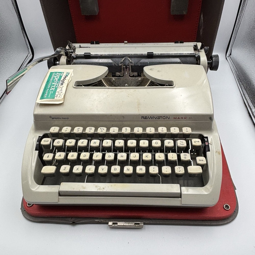 Remington Rand Mark II Typewriter Holland Made -West Germany Case