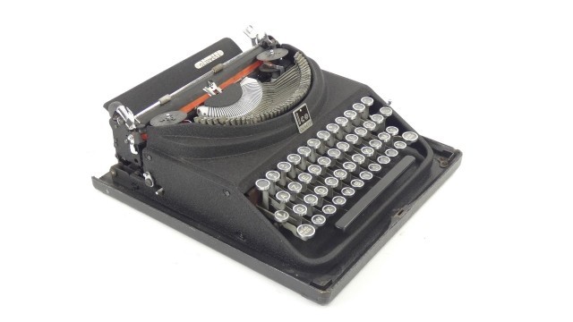 Rare! OLIVETTI ICO MP1 Typewriter 1932 Schreibmaschine Machine a Ecrire