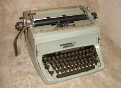 Vintage Underwood Five Touchmaster Manual Typewriter Working But NO INK