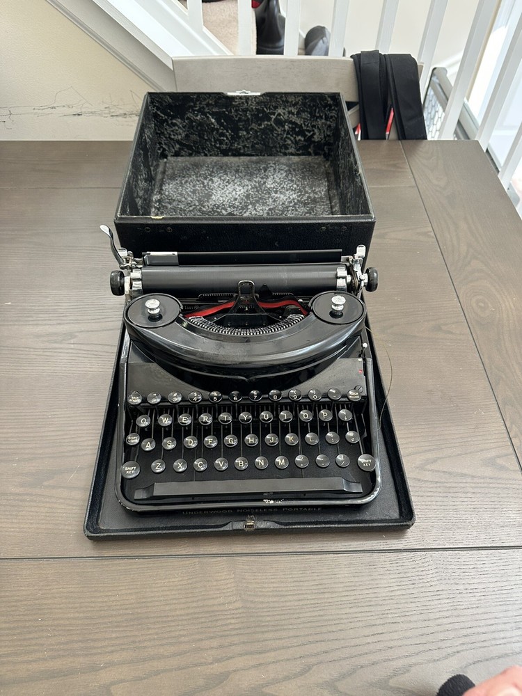 1932 Underwood Noiseless Portable Typewriter with Case and Original Documents.