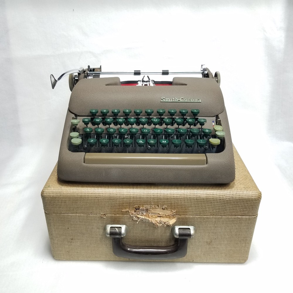 Vtg 1950 Smith Corona Sterling Portable Manual Typewriter Case Tested Works USA