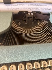 Vintage 1960s Royal Tab-O-Matic Portable Manual Typewriter w/ Case Blue Teal